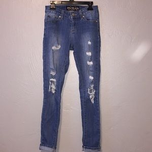 Distressed skinny jeans